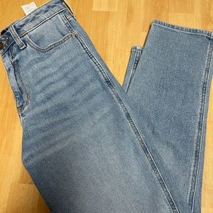 Hollister mom jeans